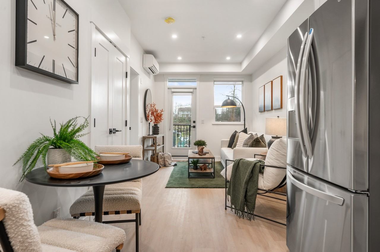 The Colton Apartments 20144 86 Ave, Langley, BC V2Y 3W6 Zumper