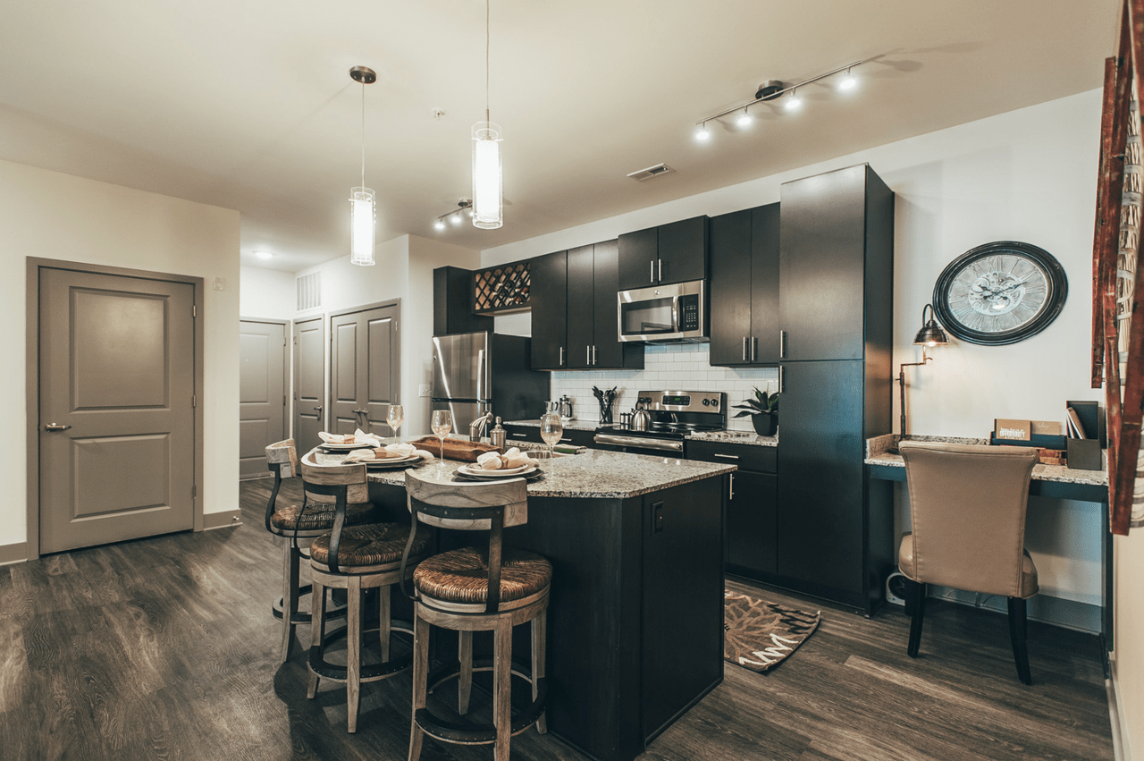 Vintage Blackman Apartments 553 Agripark Drive, Murfreesboro, TN