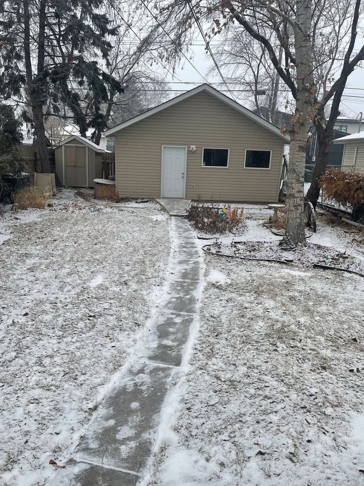 3 Bedroom Plus Den Entire House In Inglewood Apartments 10601 122 St