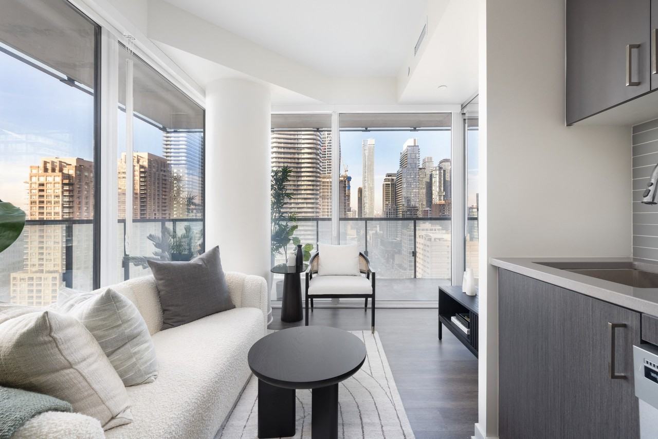 Apartments for Rent In Bay Street Corridor, Toronto, ON Find 54