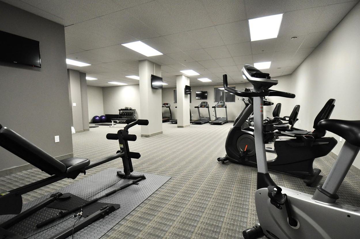 Lexington Grand Apartments 1505 Ottawa St N, Kitchener, ON N2A 0E8