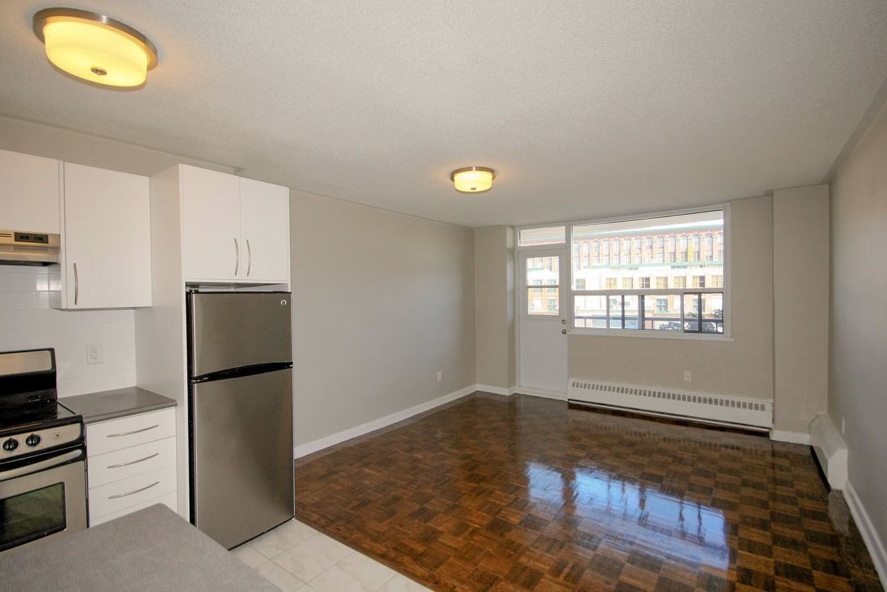 Lord Dufferin Apartments 200 Dufferin St, Toronto, ON M6K 1Z4 Zumper