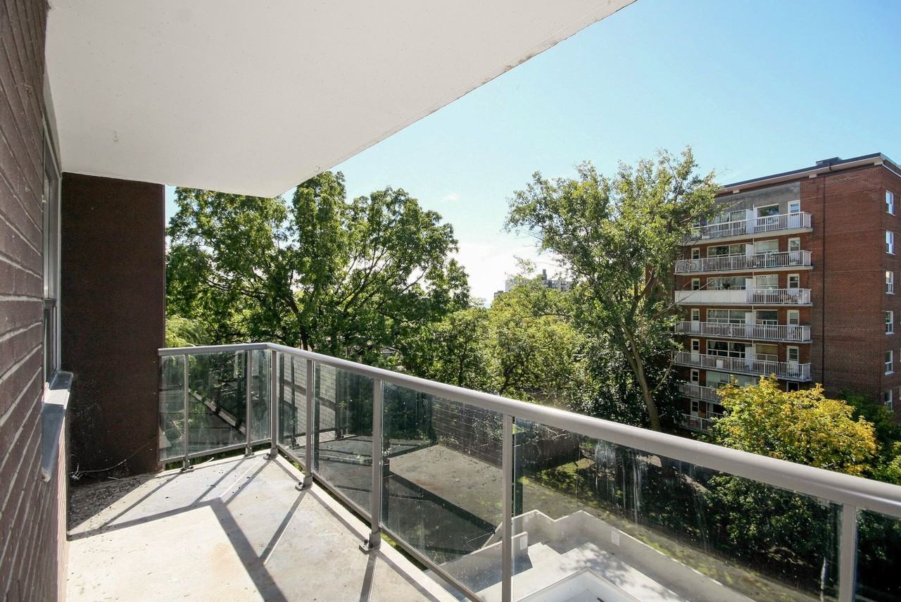 Lord Dufferin Apartments 200 Dufferin St, Toronto, ON M6K 1Z4 Zumper