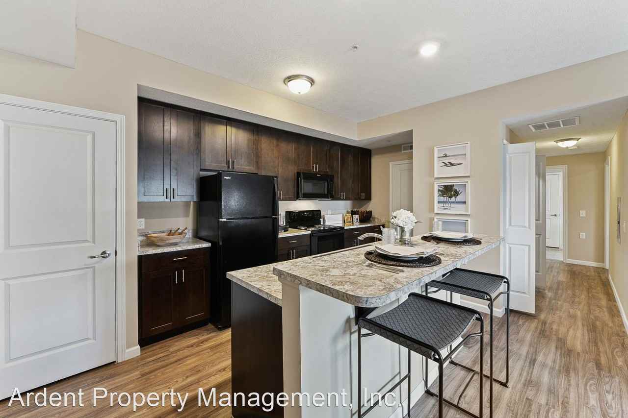 4100 Lakeview Crossing Apartments Lakeview Xing, Columbus, OH 43125