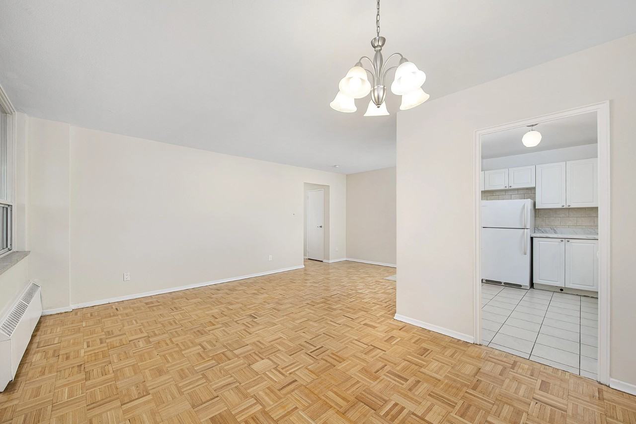 Summit Place Apartments 1441 Lawrence Ave E, Toronto, ON M4A 1W3 Zumper