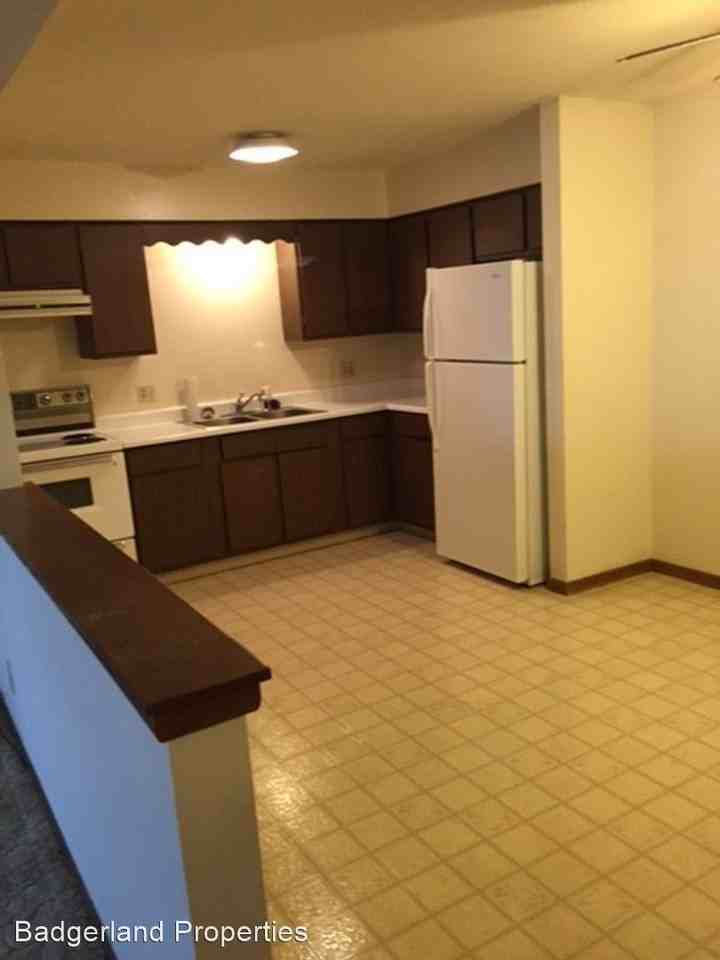 Midvale Apartments in Janesville, WI 53546 Zumper