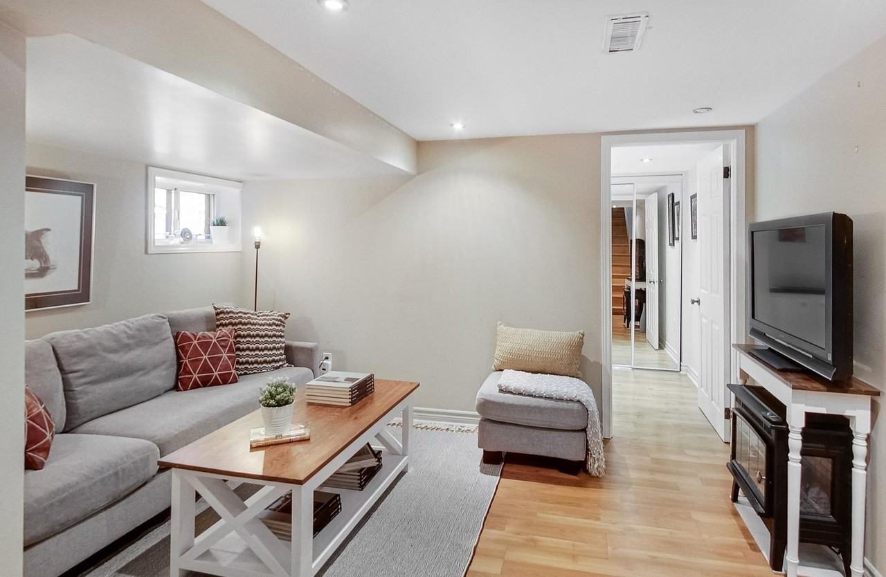 4 Linton Ave, Toronto, ON M1N 1W6, CAN 1 bedroom House Rental Zumper