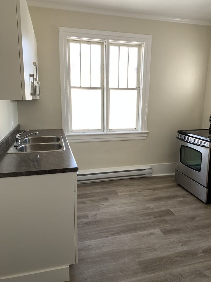 1292 Alexander Ave Apartments in Weston, Winnipeg, MB R3E 1L2 Zumper