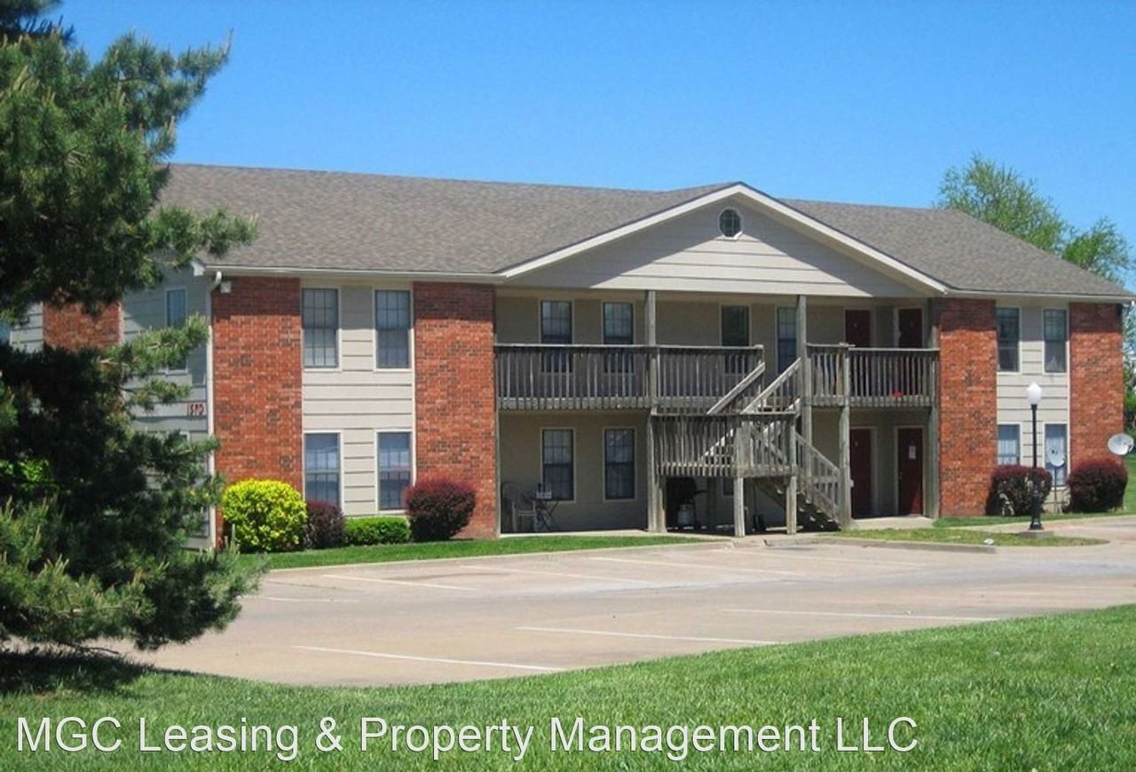 1560 E 125th St Apartments in North Ridge, Olathe, KS 66061 Zumper