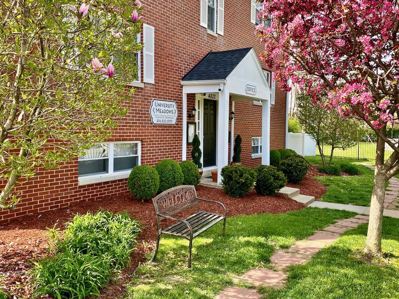 Low Apartments for Rent in Overland Park, KS Low Monthly Rent