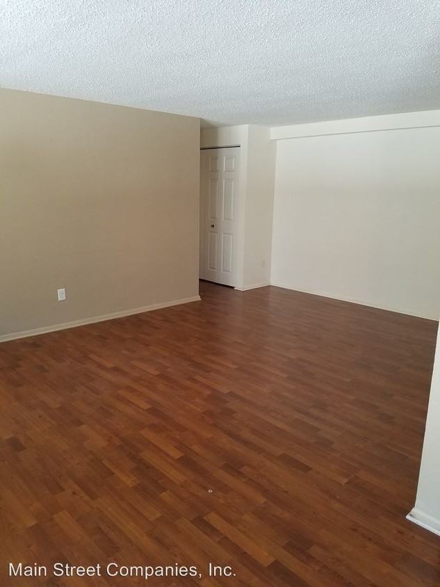 Granite Falls at Silver Lake Apartments 2130 County Road E W, Arden Hills, MN 55112 Zumper