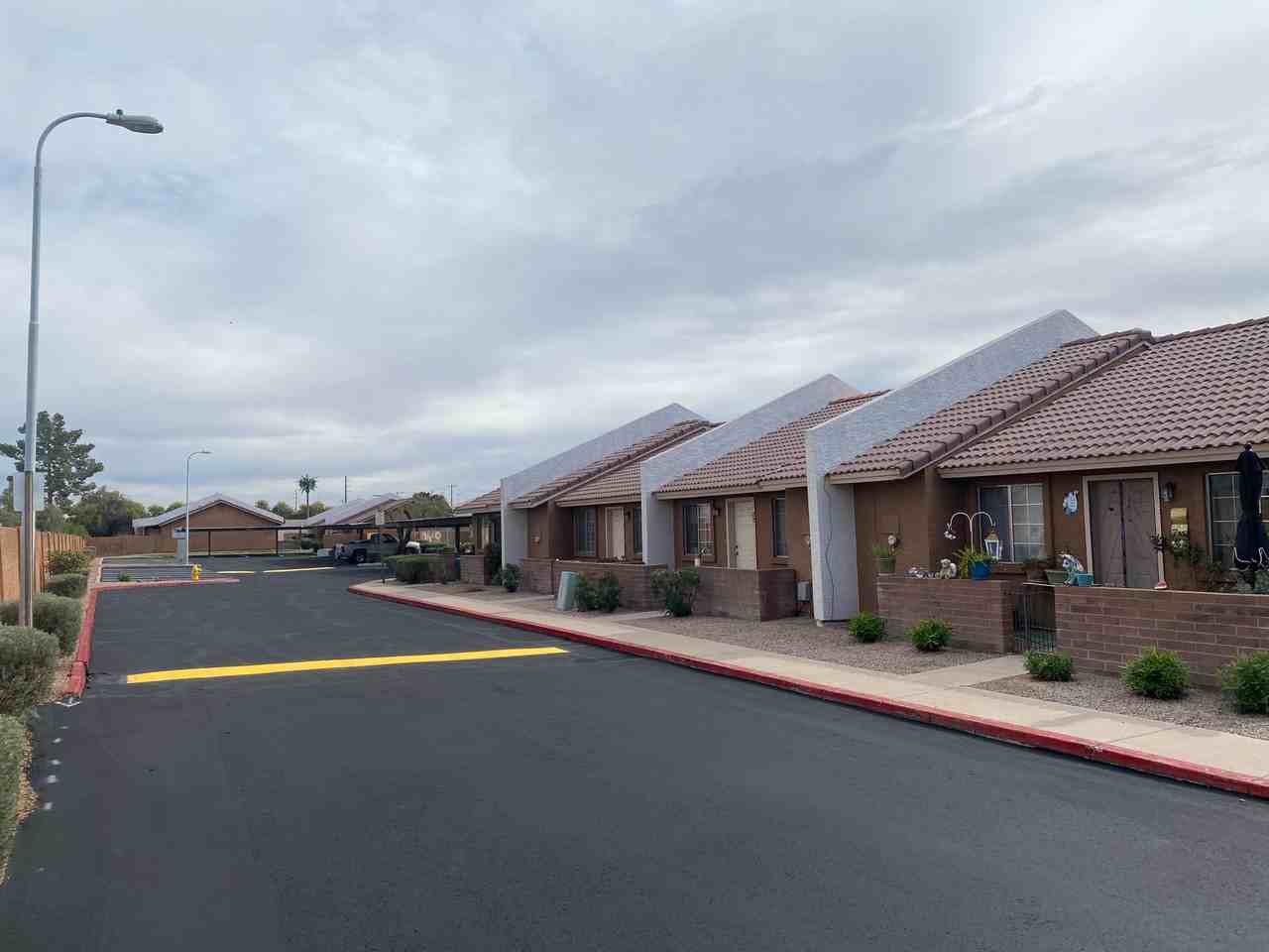 Lindsay Villas Townhomes Apartments 2850 E Baseline Rd, Mesa, AZ
