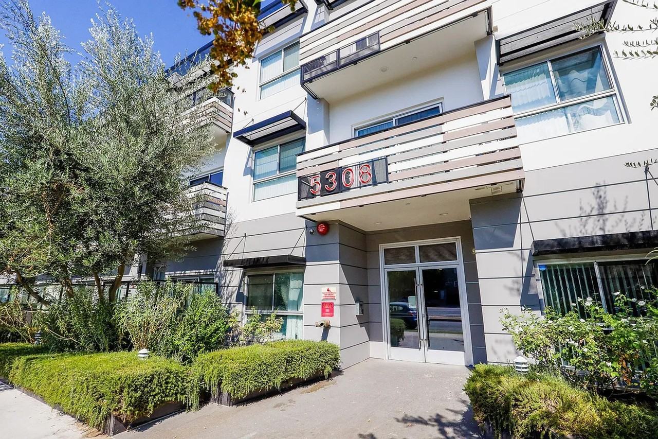 5308 Sepulveda Blvd Apartments in Sherman Oaks, Los Angeles, CA 91411