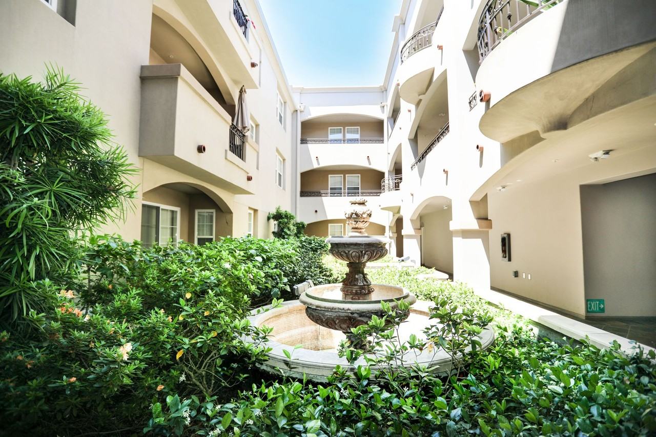 La Providencia Apartments 10620 Whipple St, Los Angeles, CA 91602