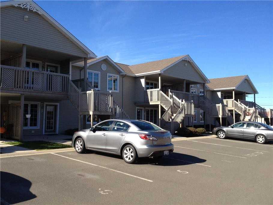 341 / 343 PascalPoirier Apartments 341 Rue PascalPoirier, Shediac