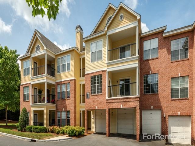 Colonial Grand at Beverly Crest Apartments 7201 Shannopin Dr