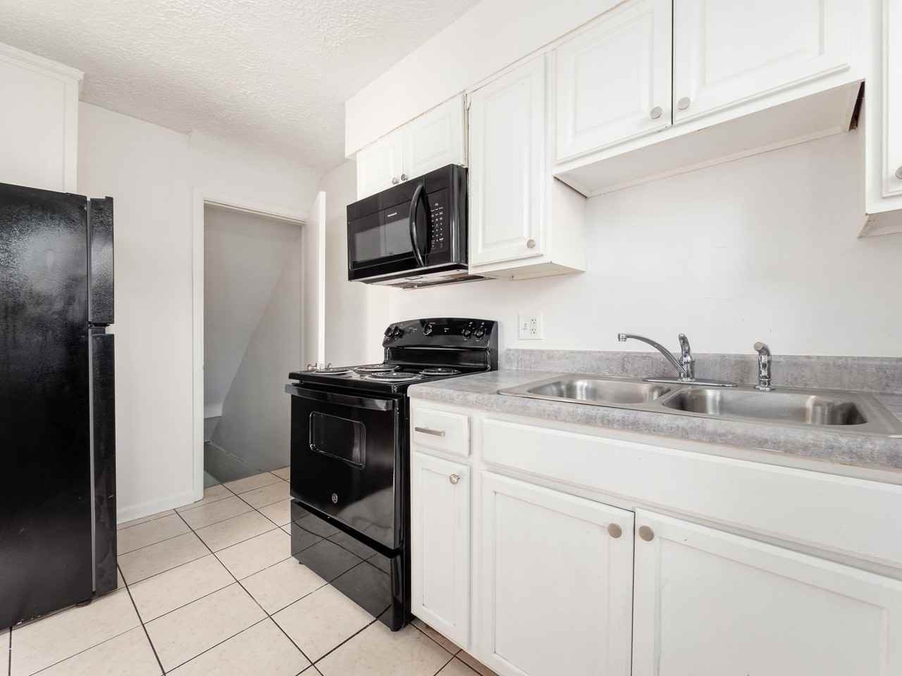 Eakin Place Townhomes Apartments Eakin Rd, Columbus, OH 43223 Zumper