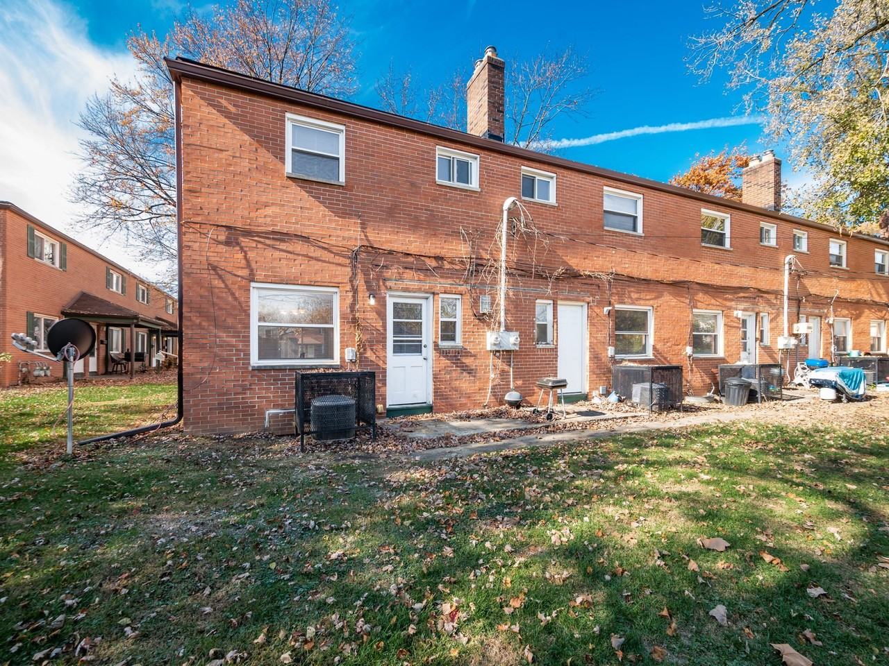 Eakin Place Townhomes Apartments Eakin Rd, Columbus, OH 43223 Zumper