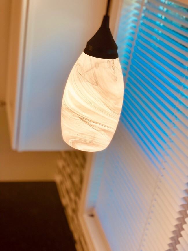 Brooks Crossing Apartments 114 Wrights Crossing Rd, Pomfret Center