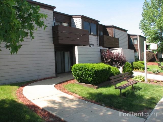 Hickory Hill Apartments Hemlock Ct, Brunswick, OH 44212 Zumper