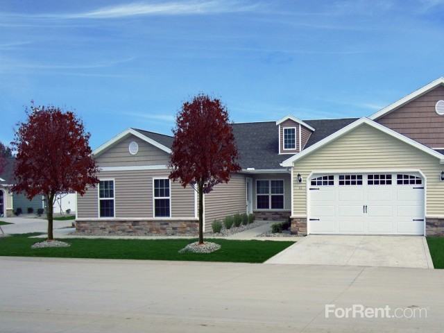 Maplecrest by Redwood Apartments Kinzie Ct, Fort Wayne, IN 46835 Zumper