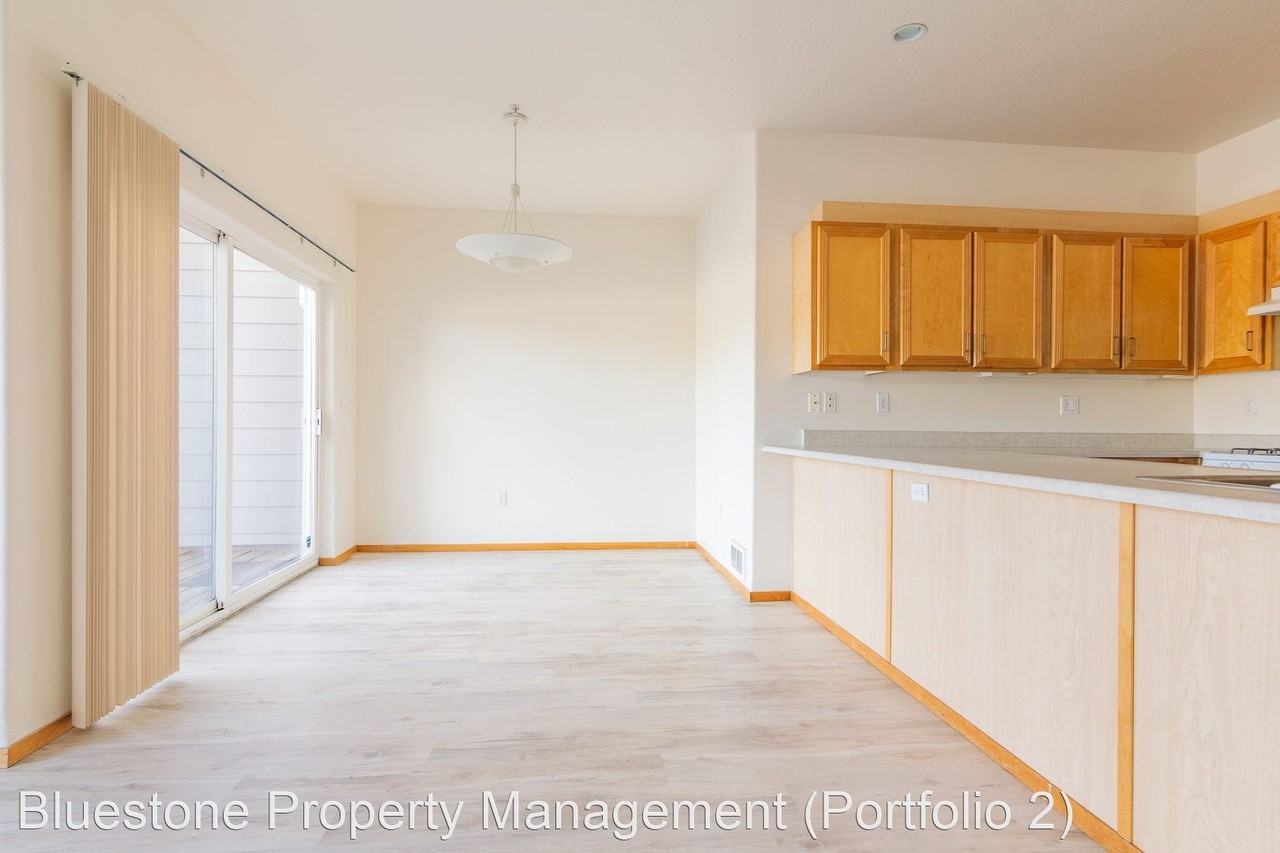 Macadam Village Apartments 626 S Nevada St, Portland, OR 97219 Zumper