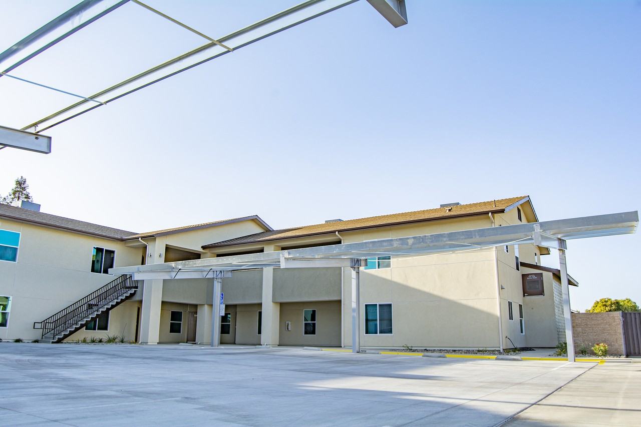 El Valle Apartments 1290 E Dinuba Ave, Reedley, CA 93654 Zumper