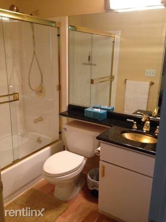 Lombard Street & Montgomery Street Apartments Lombard St, San