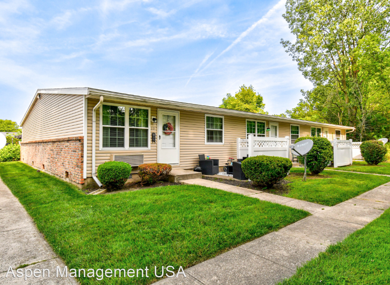 Ivy Court 311 N Jefferson St. Apartments in Urbana, OH 43078 Zumper