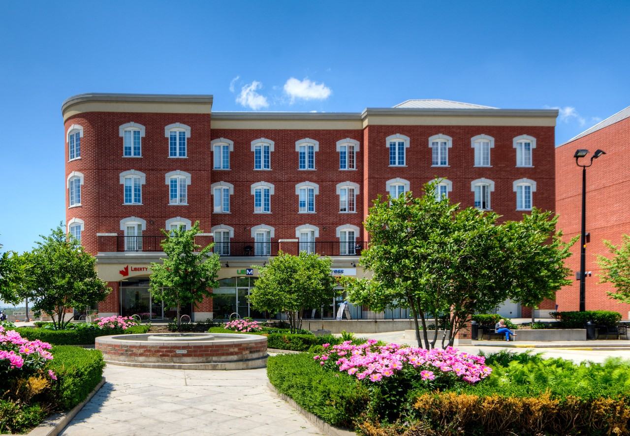 Harmony Place Apartments 120 Colborne Street, Brantford, ON N3T 2G6