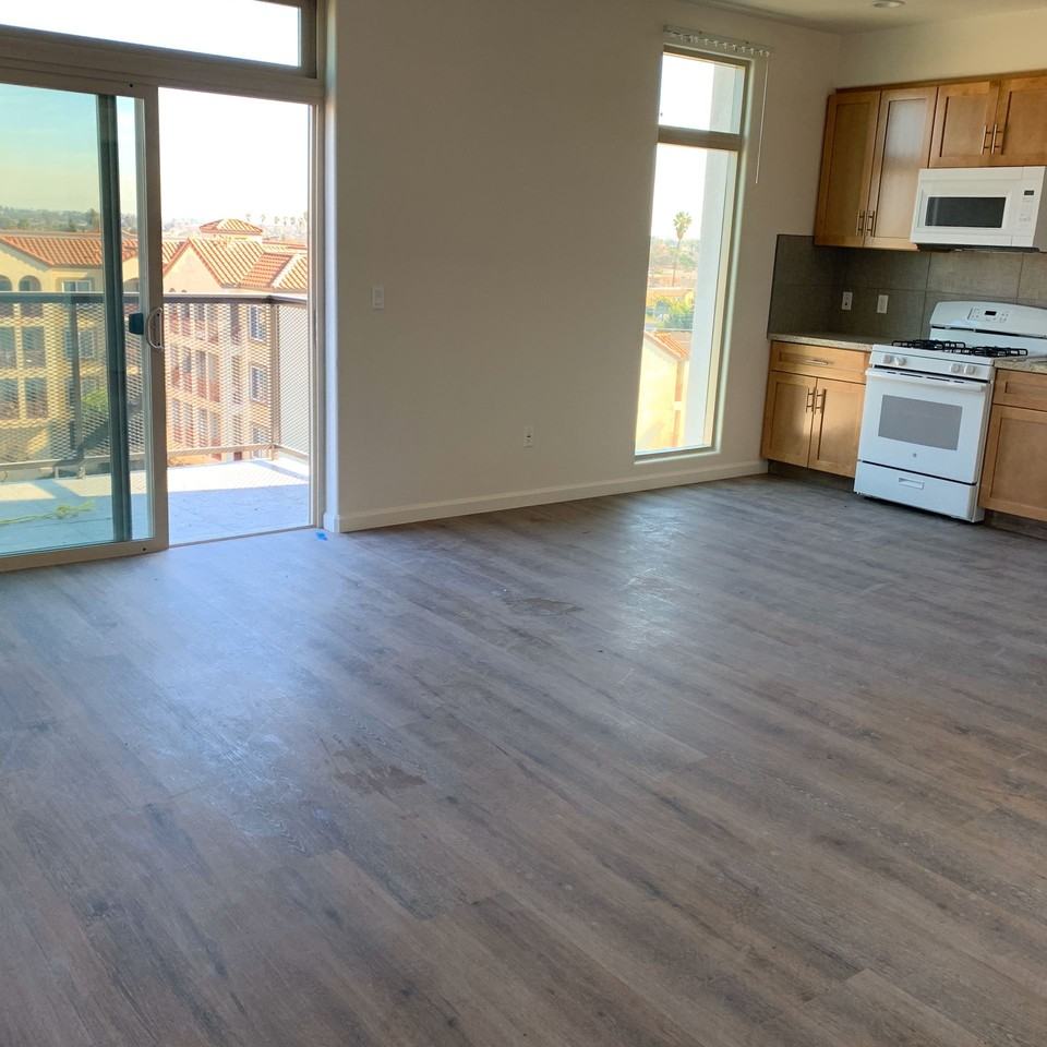 Crenshaw Village Luxury Apartments 6109 Crenshaw Blvd, Los Angeles