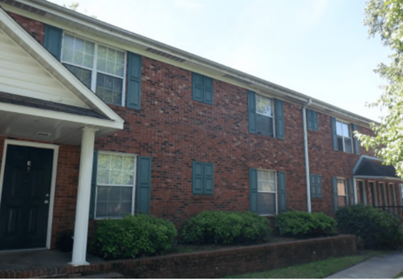 New Garden Place Apartments 1622 Mcpherson St, Greensboro, NC 27405