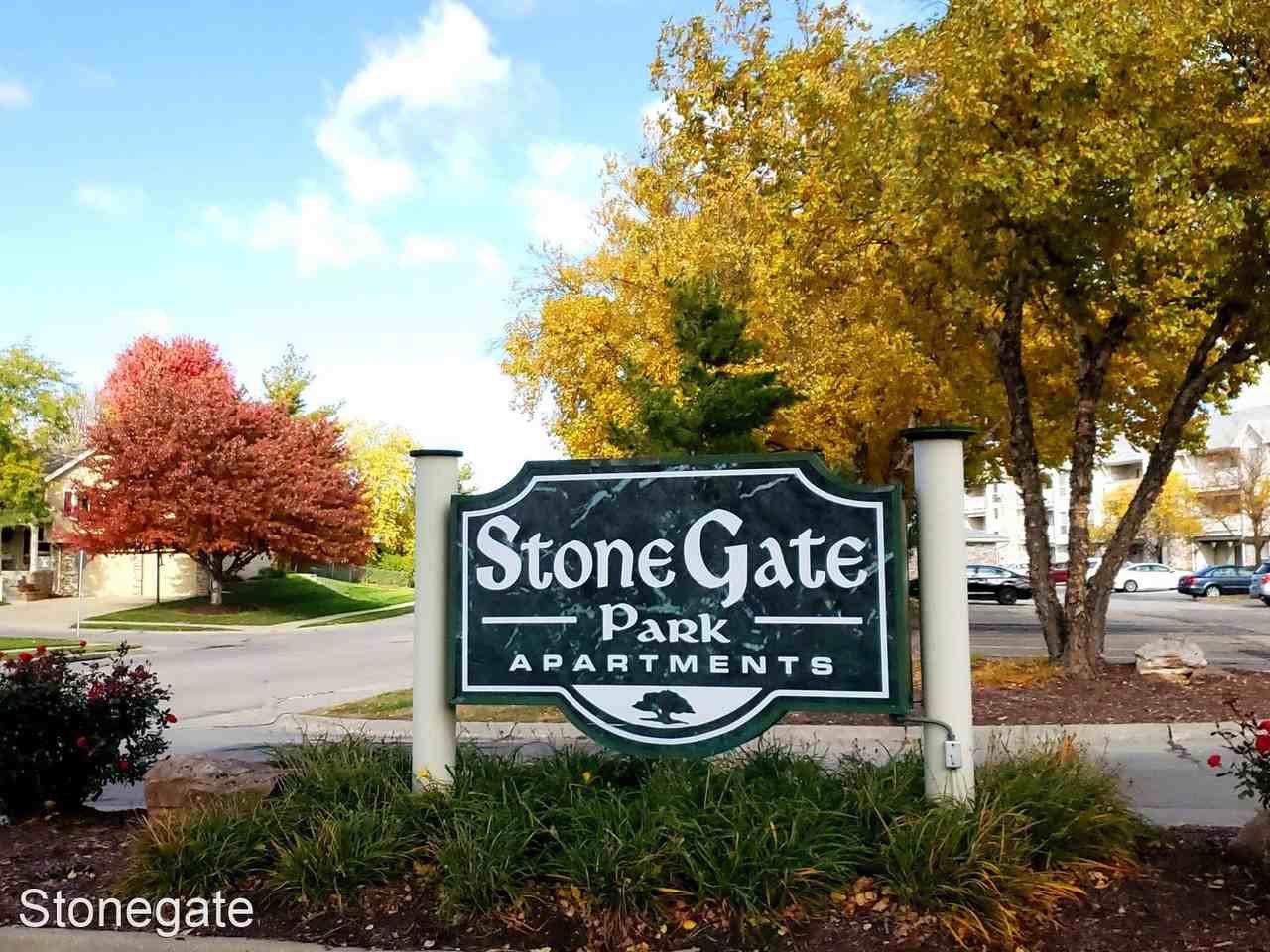 Stonegate Park Apartments 12102 STONEGATE 12102 STONEGATE DR, Omaha