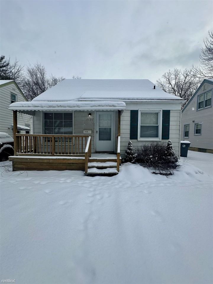 1137 Harrison St, Inkster, MI 48141 3 bedroom House Rental Zumper
