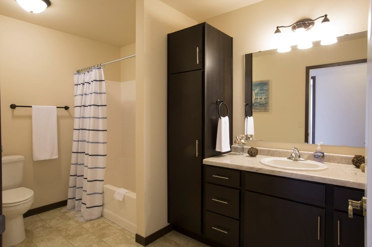 SCS Sturgeon Bay Estates Apartments 415 S Grant Ave, Sturgeon Bay, WI