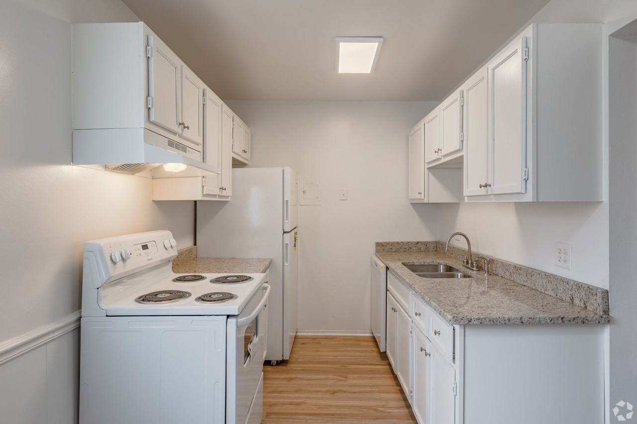 Parks at Concorde Apartments 7080 Niagara St, Romulus, MI 48174 Zumper