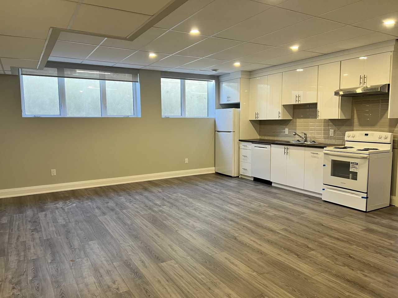 1085 Falaise Road, Ottawa, ON K2C 0M8, CAN 1 bedroom House Rental