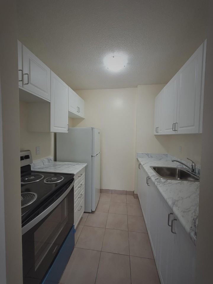 Rebecca Towers Apartments 235 Rebecca St, Hamilton, ON L8R 3H4 Zumper