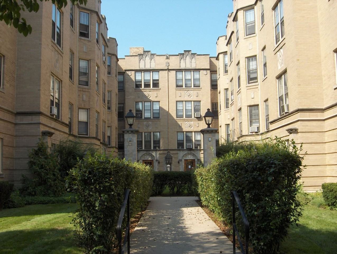 704 Hinman Ave, Chicago, IL 60202 Apartment for Rent PadMapper