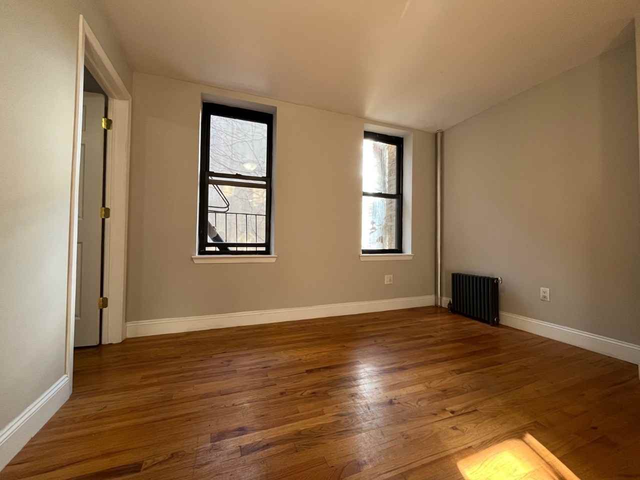 Stanton St 1F, New York, NY 10002 2 Bedroom Apartment for 3,395/month