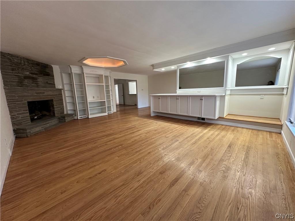 605 Crawford Ave, Syracuse, NY 13224 4 Bedroom Apartment for 3,000