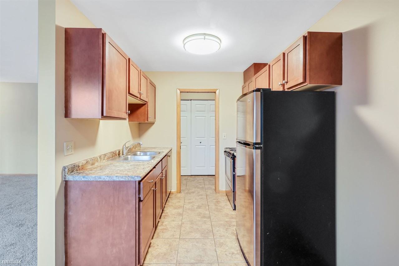 Virginia Court Apartments 3025 Virginia Ave S, St. Louis Park, MN