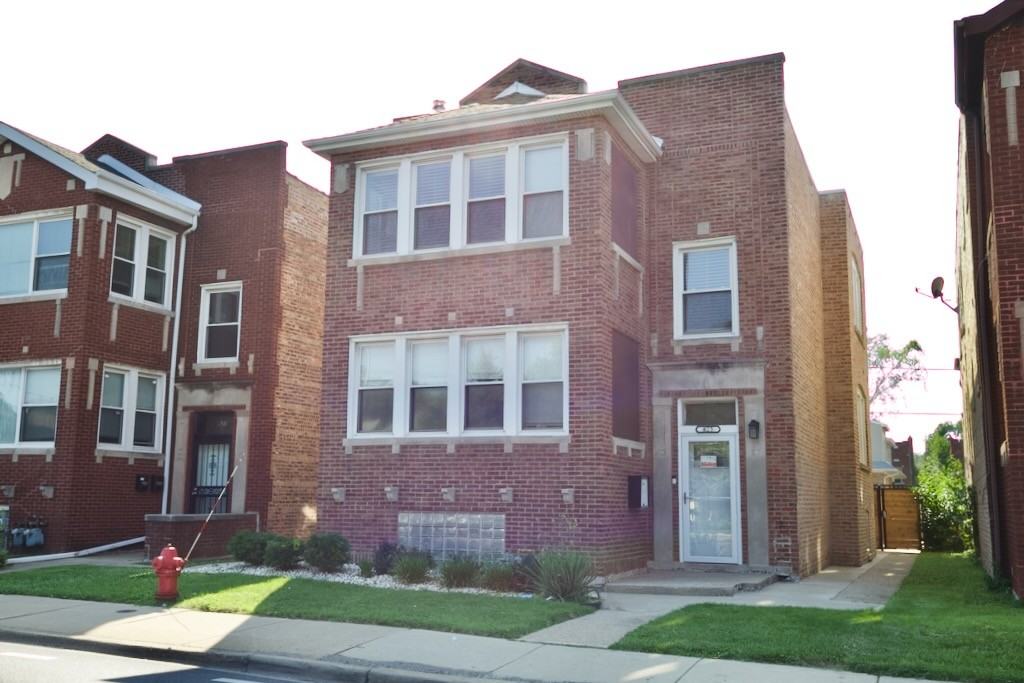 Apartments for Rent In Forest Park, IL Find 25 Condos & Other Rentals