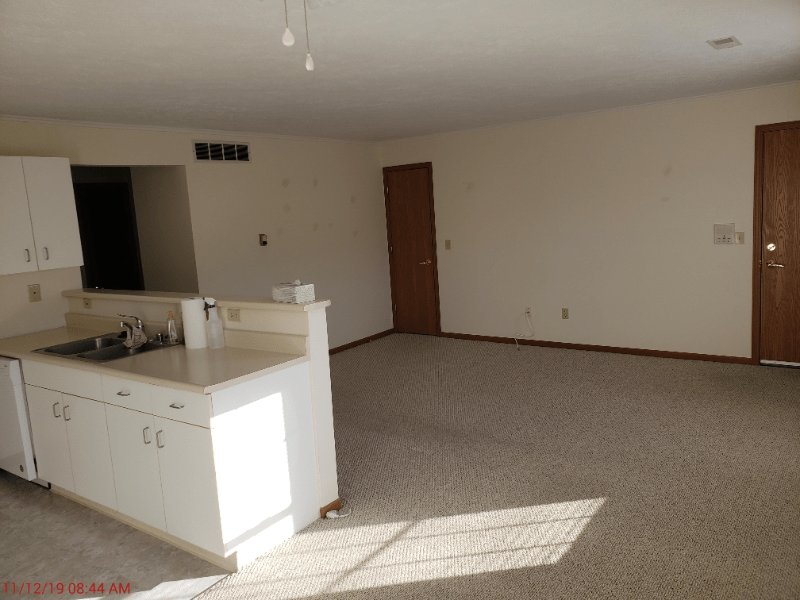 625 N Jackson St 1, Elkhorn, WI 53121 2 Bedroom Apartment for 1,000