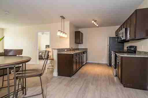 Residences at MacGregor Cut Apartments 6 Macgregor Ct, Londonderry