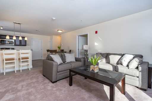 Residences at MacGregor Cut Apartments 6 Macgregor Ct, Londonderry