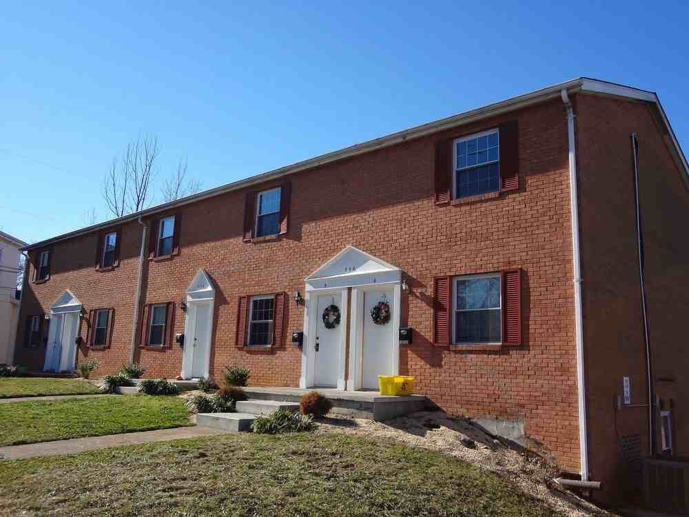 265 S Liberty St, Harrisonburg, VA 22801 3 Bedroom Apartment for Rent