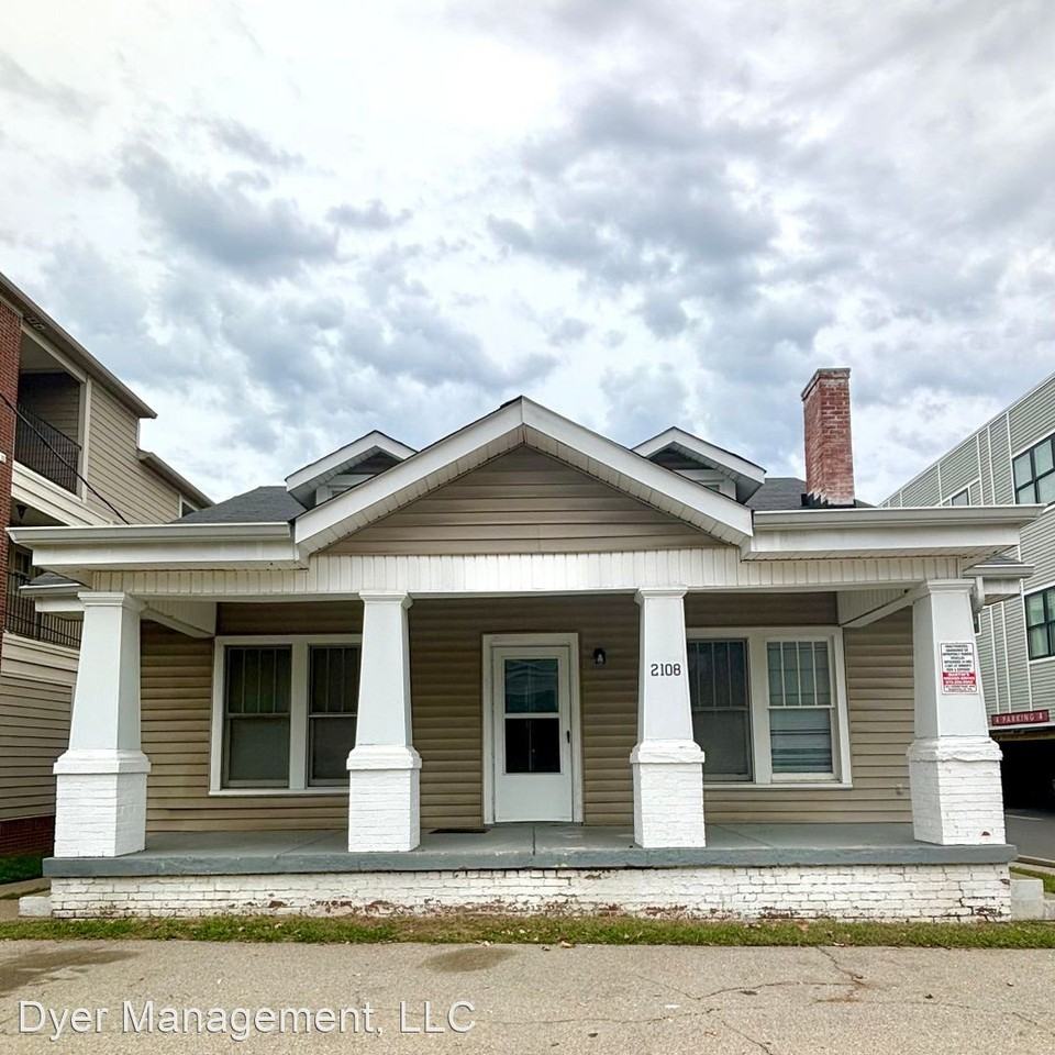 2108 Acklen Ave Apartments in Hillsboro West End, Nashville, TN 37212