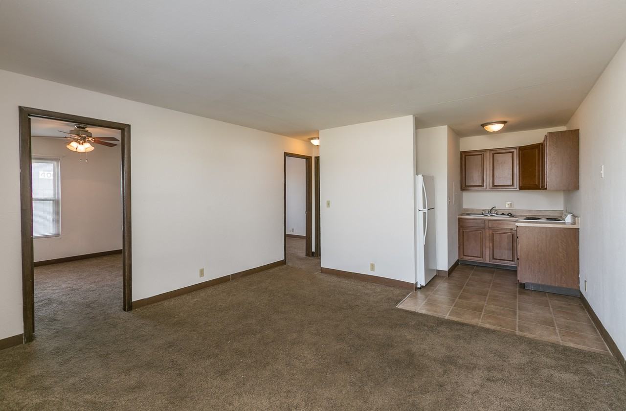 Eastview Apartments 2120 S Ingram Mill Rd, Springfield, MO 65804 Zumper