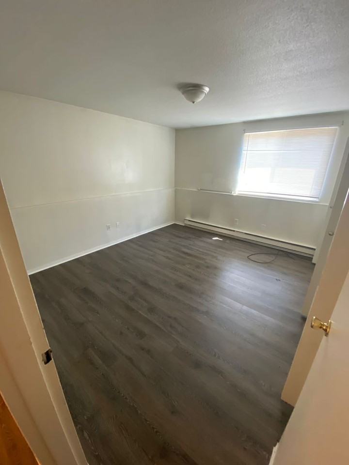 Tamarack Apartments 169 W Spring St, West Haven, CT 06516 Zumper